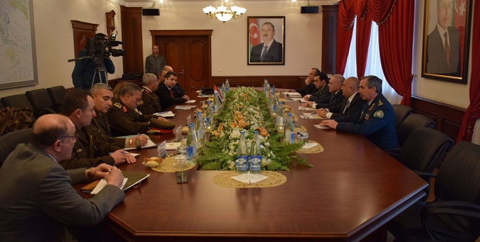 Azerbaijan, Egypt discuss cooperation in defense industry